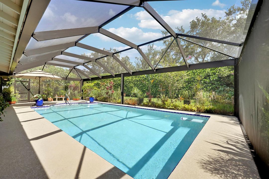 Screened Saltwater Pool Oasis