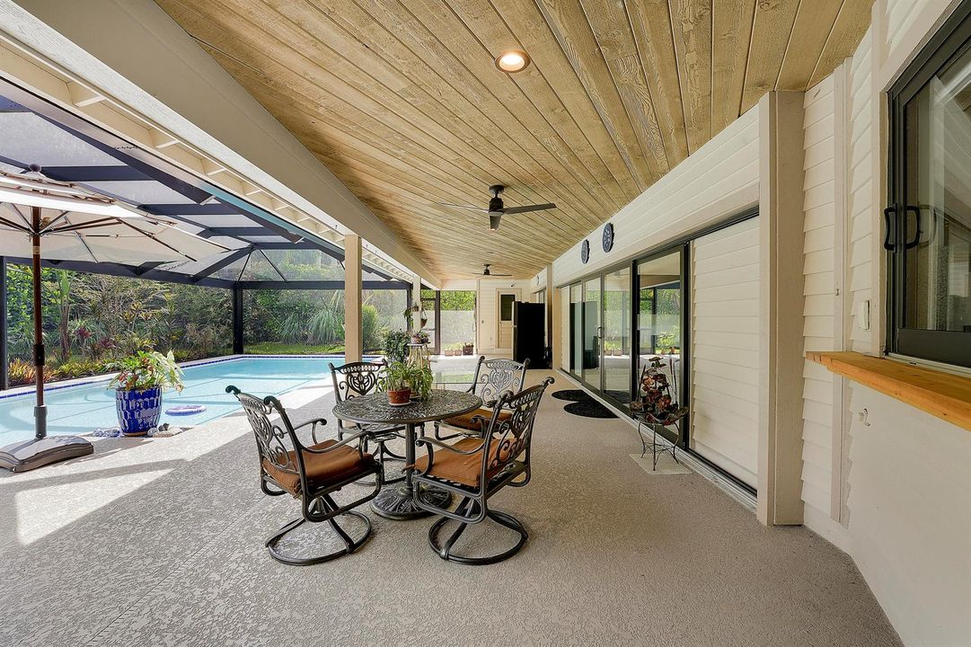 Covered Lanai Overlooking Screened Pool
