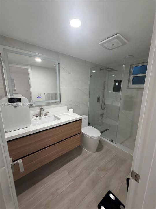 For Sale: $399,000 (2 beds, 2 baths, 1346 Square Feet)