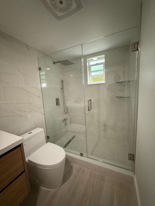 For Sale: $399,000 (2 beds, 2 baths, 1346 Square Feet)