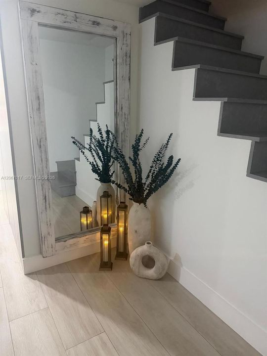 For Sale: $399,000 (2 beds, 2 baths, 1346 Square Feet)