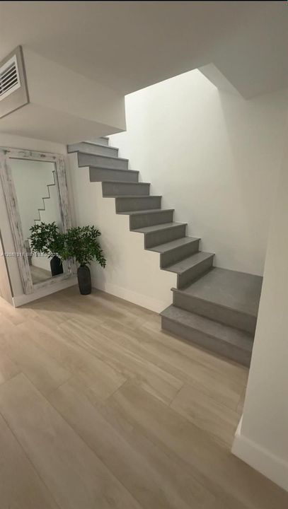 For Sale: $399,000 (2 beds, 2 baths, 1346 Square Feet)