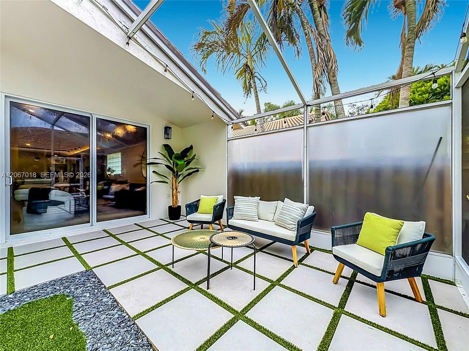 For Sale: $749,999 (3 beds, 2 baths, 1416 Square Feet)