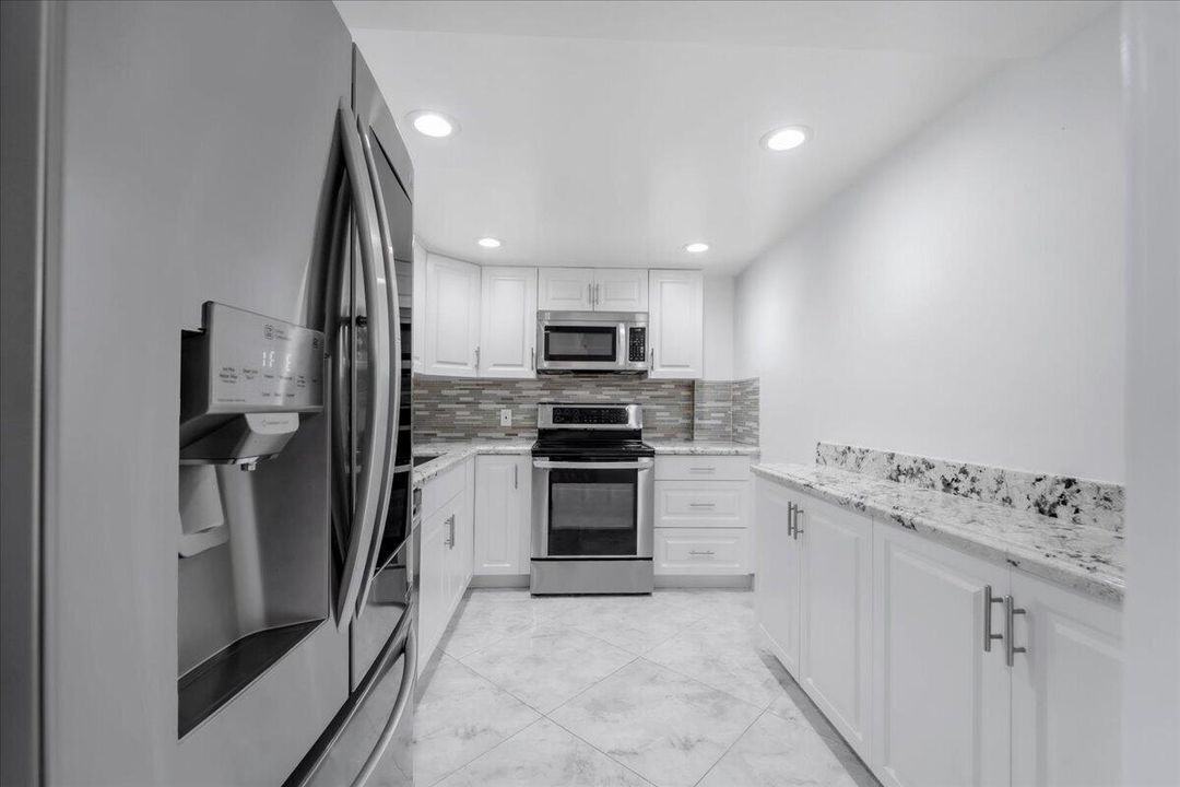 18-5280 NW 2nd Ave Boca (18)