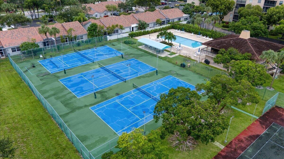 56-5280 NW 2nd Ave Boca (56)