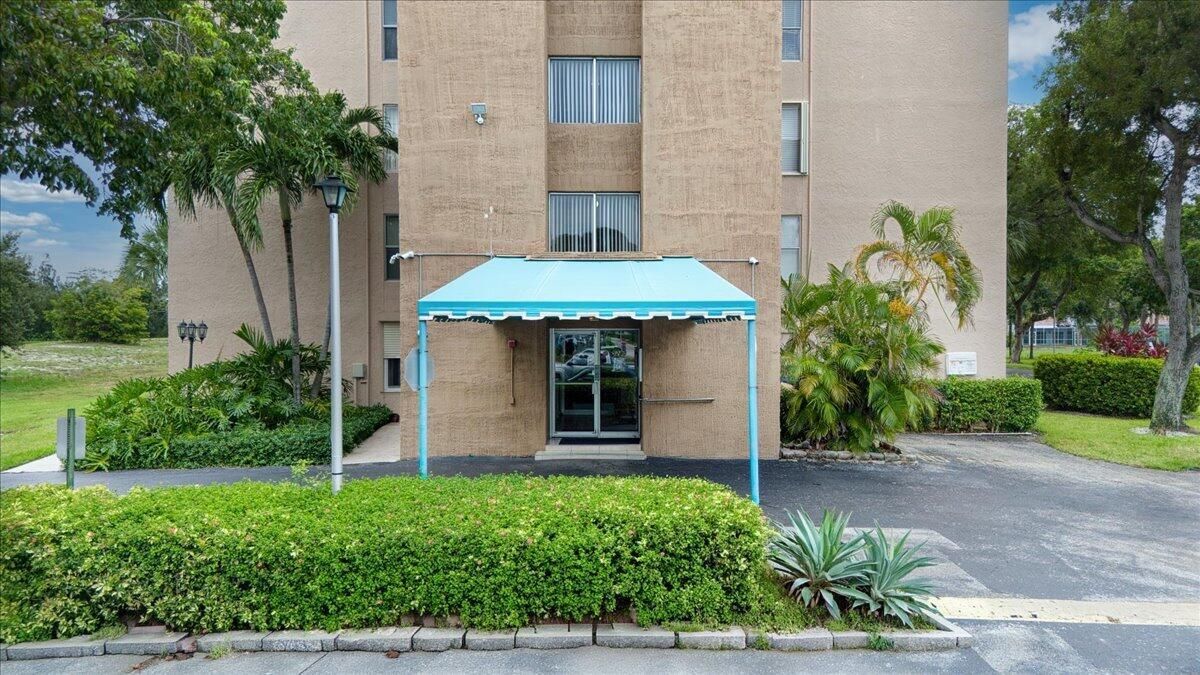 71-5280 NW 2nd Ave Boca (71)