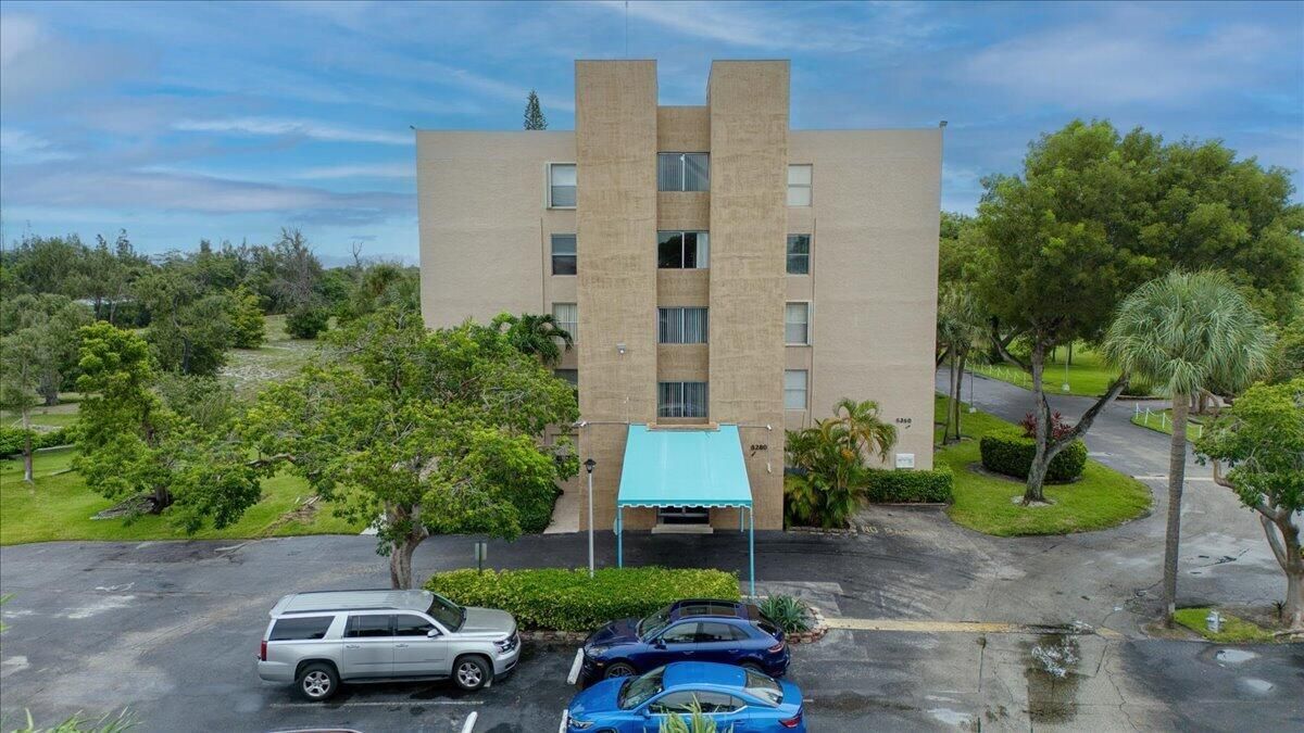 01-5280 NW 2nd Ave Boca (1)