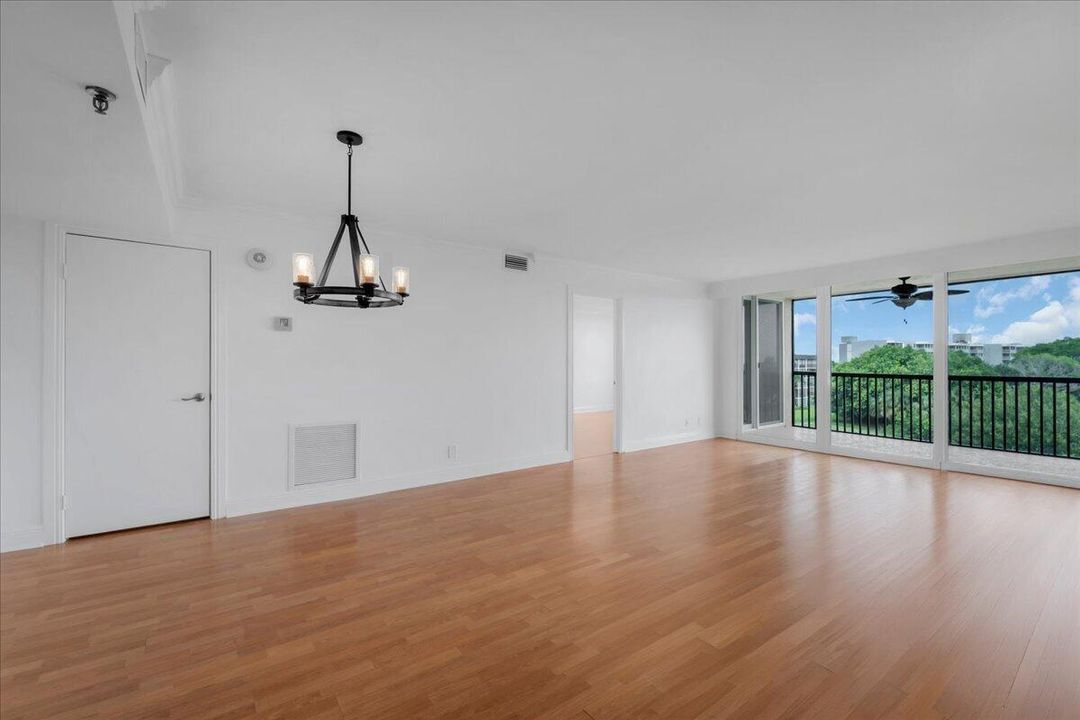 25-5280 NW 2nd Ave Boca (25)