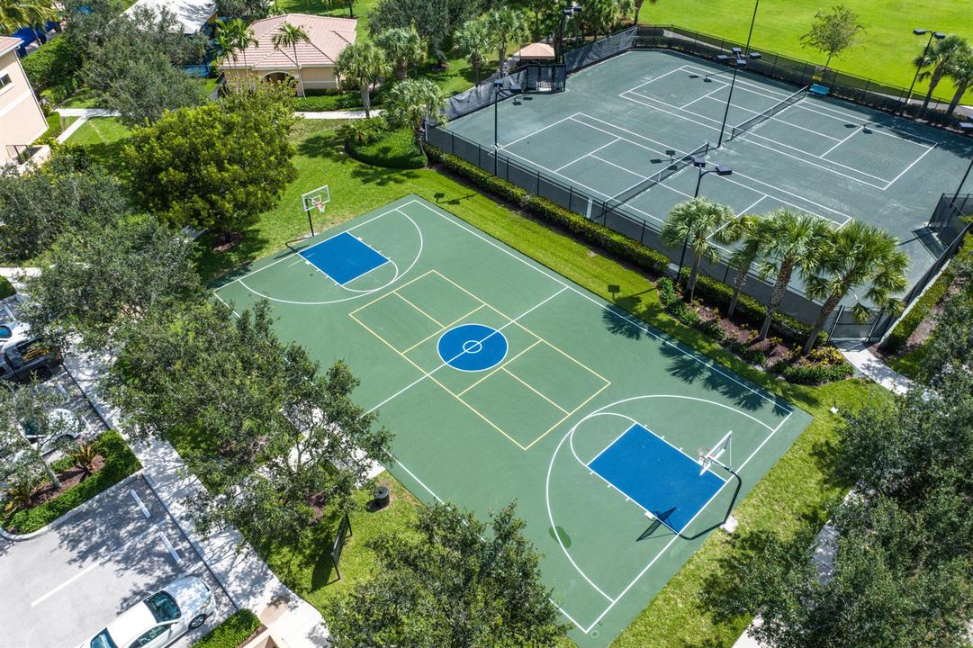 Tennis