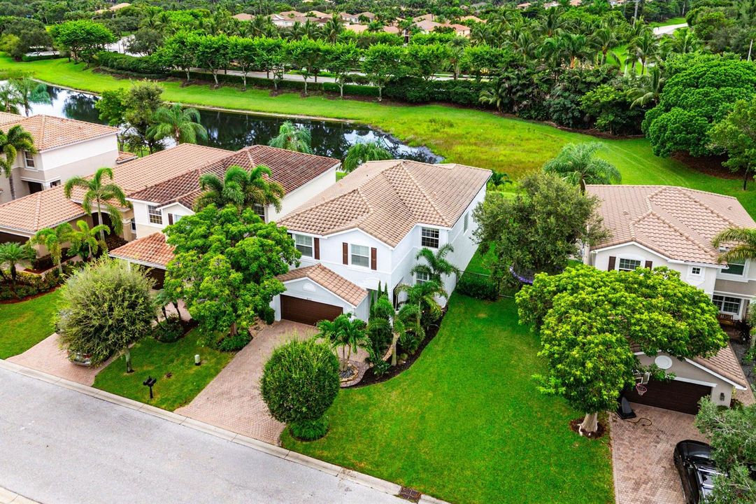 049-8421CalabriaLakesDrive-BoyntonBeach-
