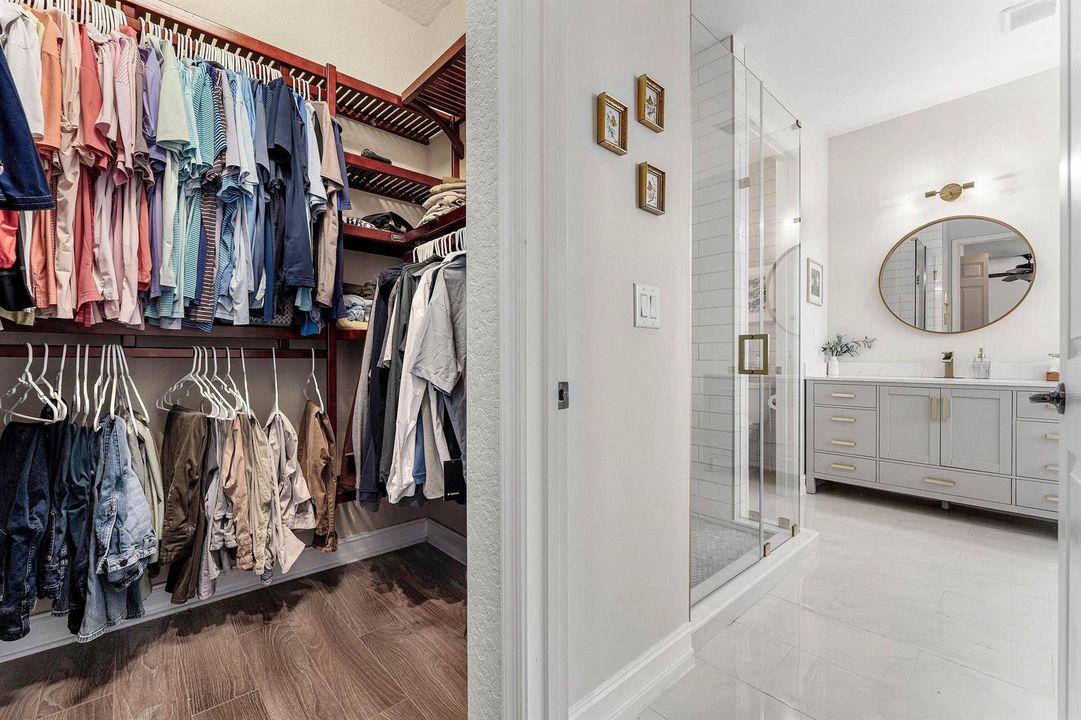Walk In Closet