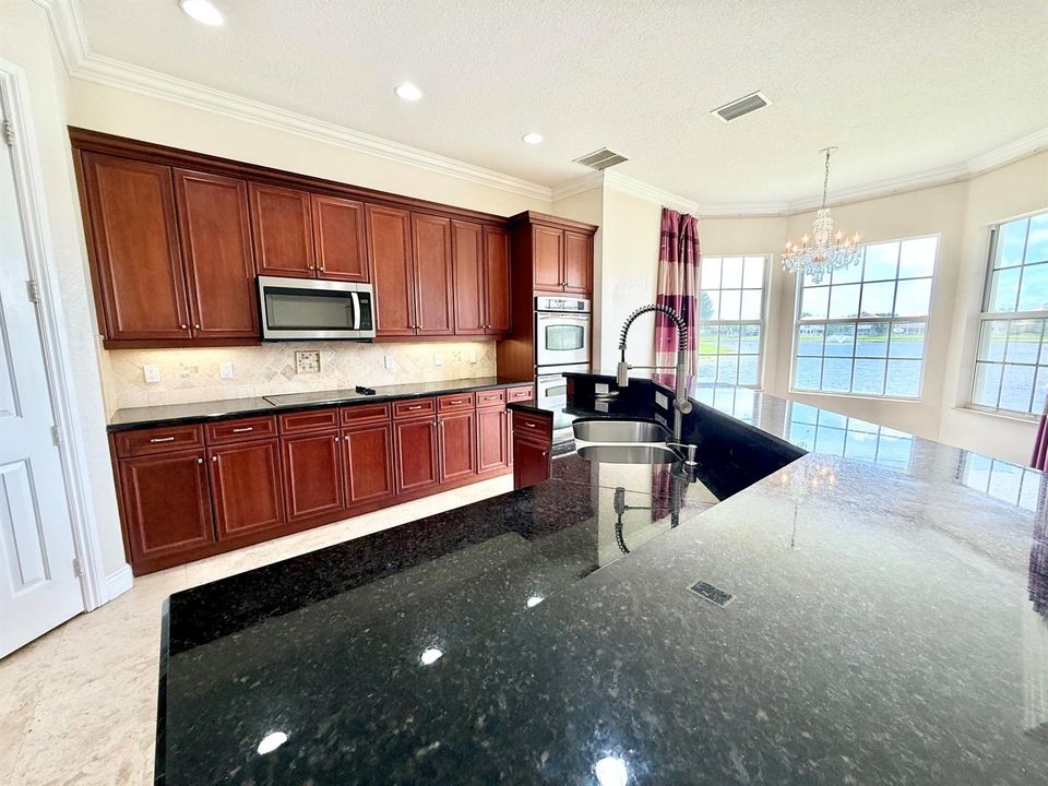 STAINLESS STEEL APPLIANCES