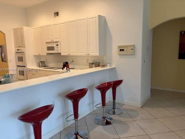 For Sale: $1,140,000 (4 beds, 2 baths, 2011 Square Feet)