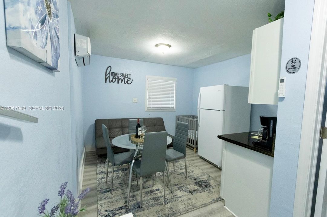 For Rent: $1,600 (1 beds, 1 baths, 0 Square Feet)