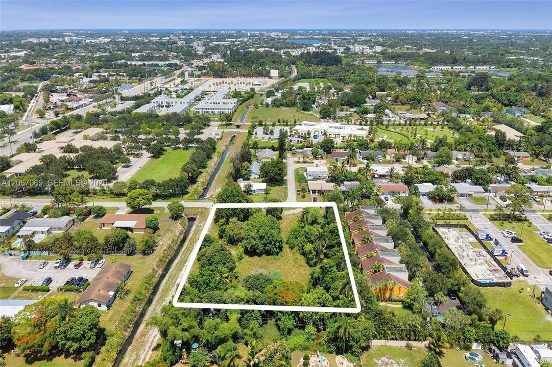 For Sale: $625,000 (1.32 acres)