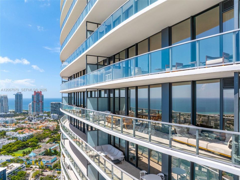 For Rent: $19,000 (2 beds, 2 baths, 1218 Square Feet)