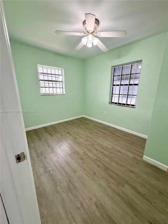 En Venta: $427,000 (3 camas, 1 baños, 858 Pies cuadrados)
