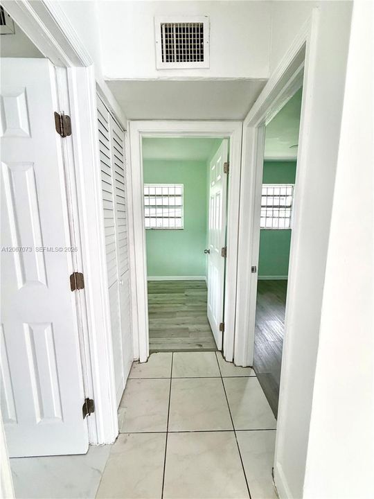 En Venta: $427,000 (3 camas, 1 baños, 858 Pies cuadrados)