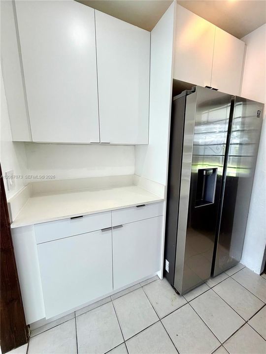 En Venta: $427,000 (3 camas, 1 baños, 858 Pies cuadrados)