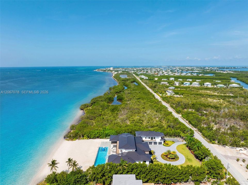 For Sale: $27,500,000 (9 beds, 9 baths, 18524 Square Feet)