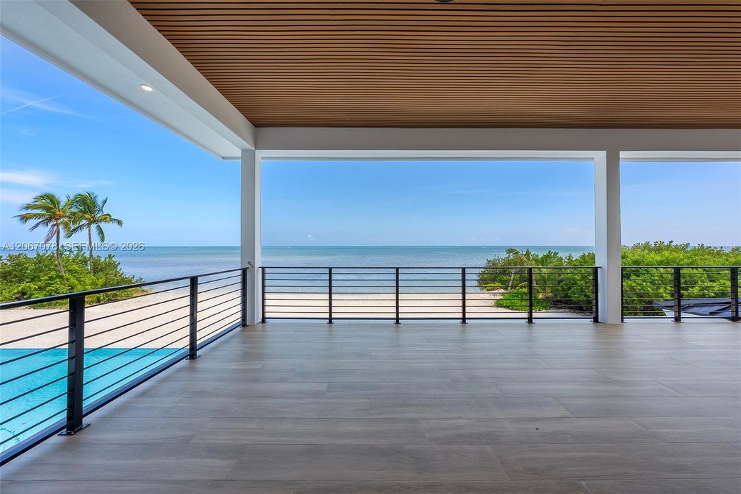 For Sale: $27,500,000 (9 beds, 9 baths, 18524 Square Feet)