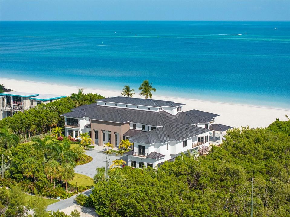 For Sale: $27,500,000 (9 beds, 9 baths, 18524 Square Feet)
