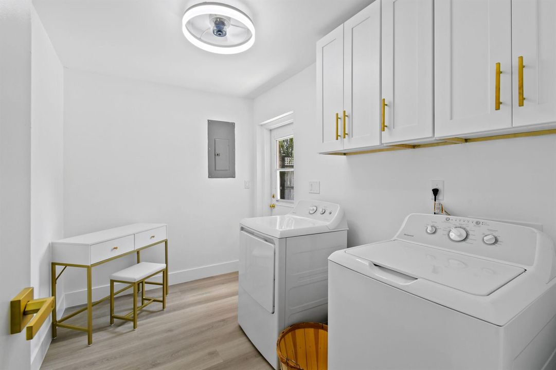 19005SESouthgateDr(43)