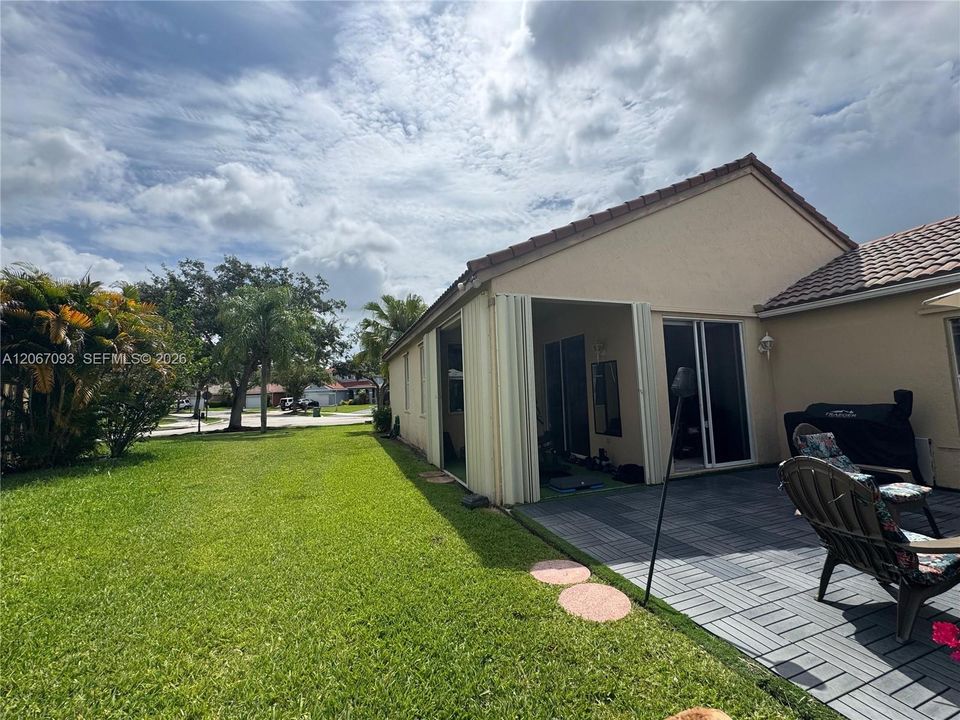 For Rent: $4,100 (3 beds, 2 baths, 1440 Square Feet)