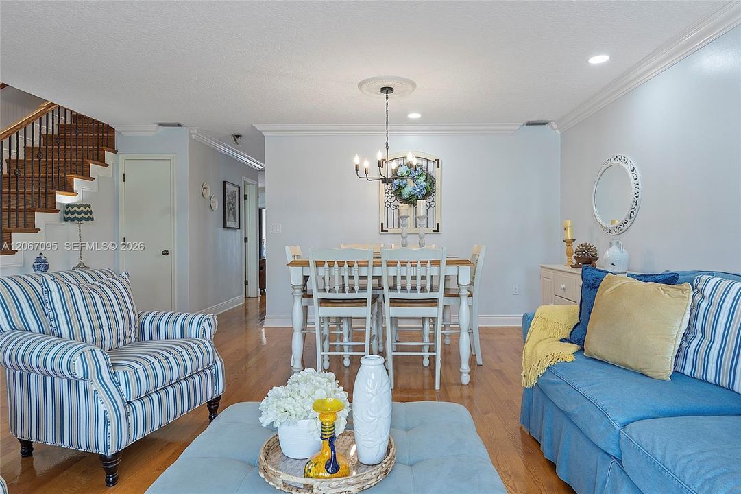 For Sale: $870,000 (3 beds, 2 baths, 1936 Square Feet)