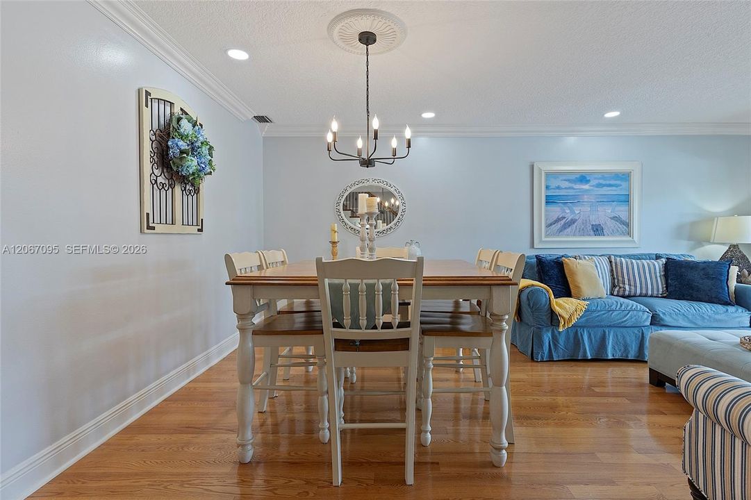 For Sale: $870,000 (3 beds, 2 baths, 1936 Square Feet)