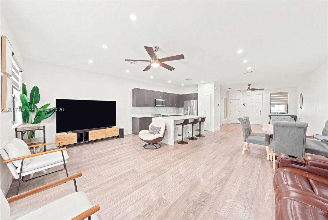 For Sale: $720,000 (4 beds, 2 baths, 1990 Square Feet)