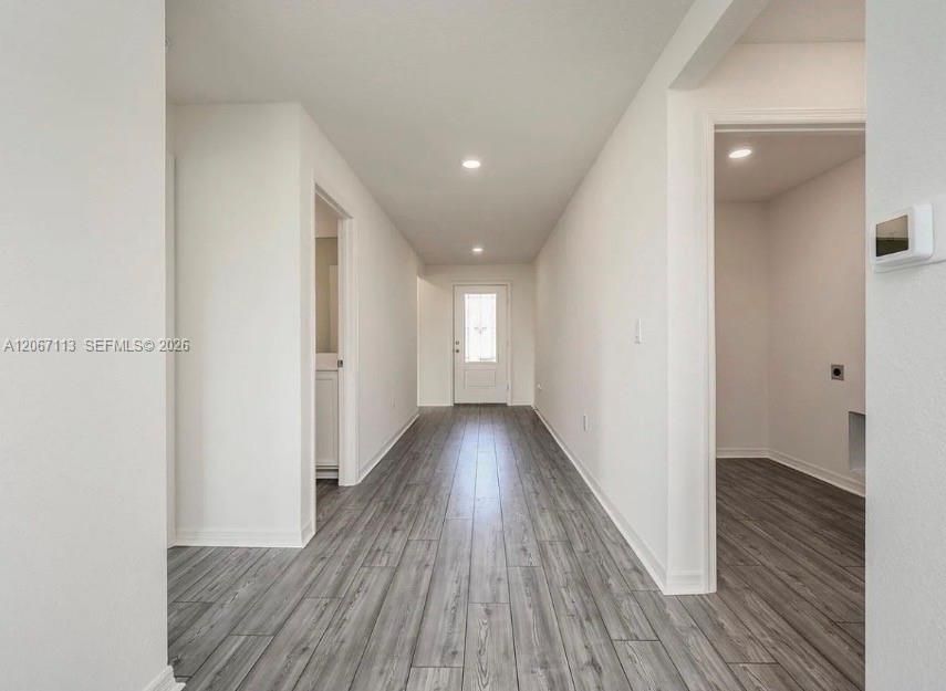 En Venta: $575,000 (5 camas, 3 baños, 1984 Pies cuadrados)