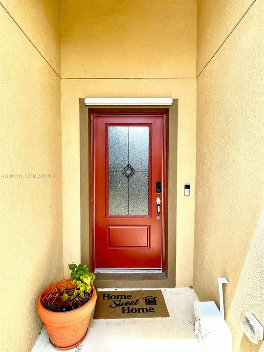 En Venta: $575,000 (5 camas, 3 baños, 1984 Pies cuadrados)