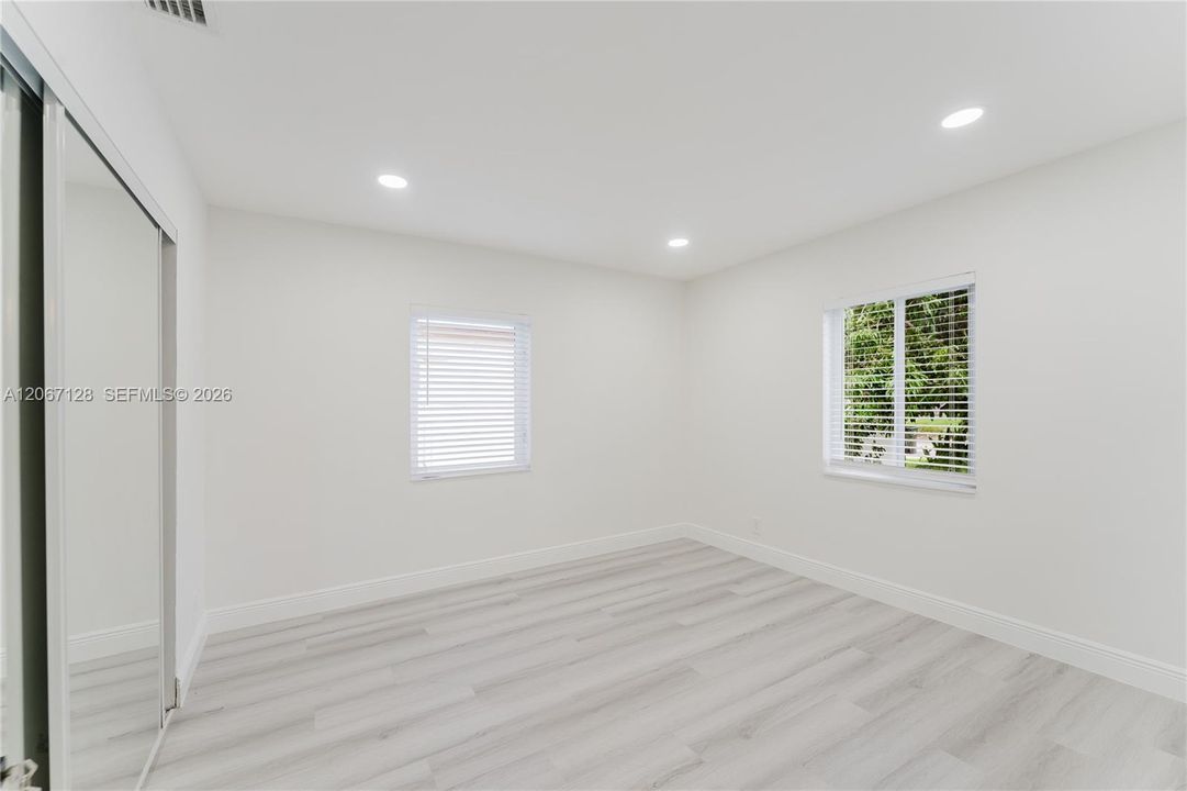 For Rent: $4,300 (3 beds, 2 baths, 1238 Square Feet)
