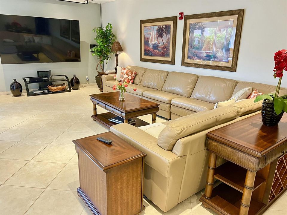 Social Room