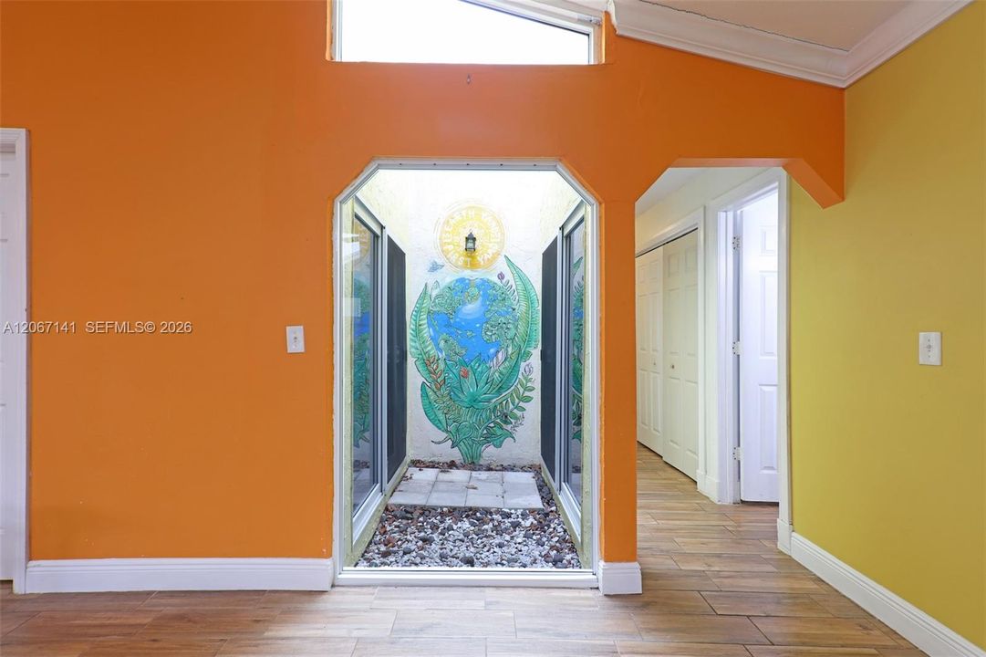 For Sale: $530,000 (3 beds, 2 baths, 1860 Square Feet)