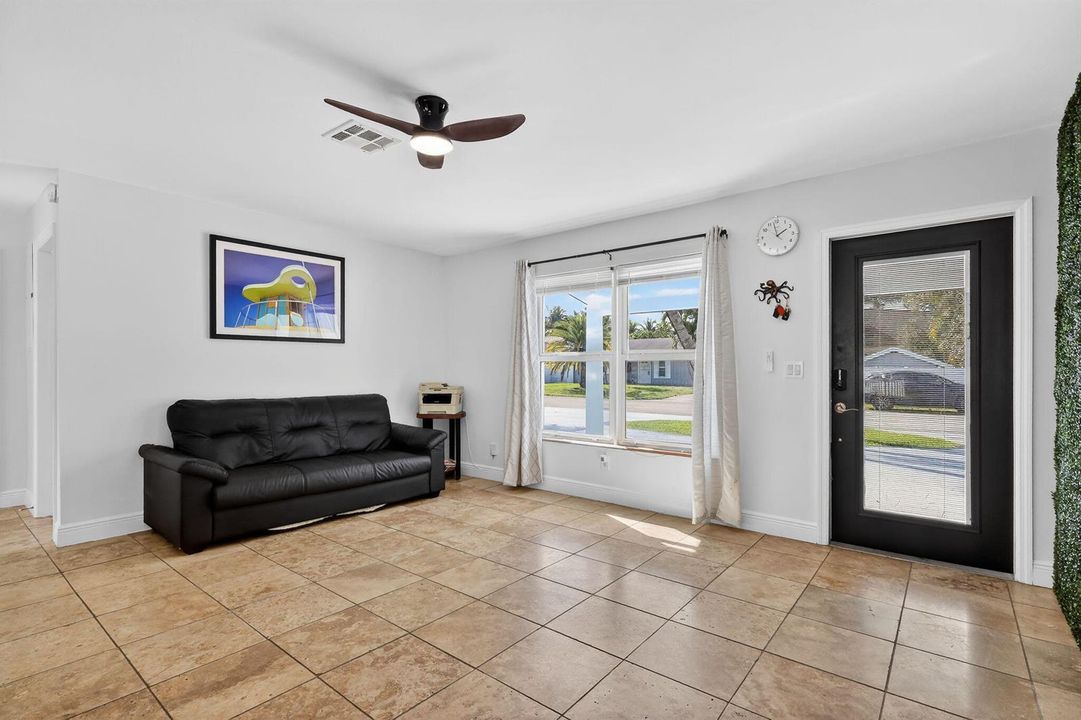 8-web-or-mls-8H3A0566
