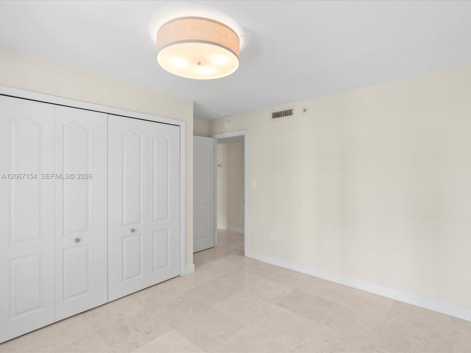 Active With Contract: $9,950 (3 beds, 2 baths, 2290 Square Feet)