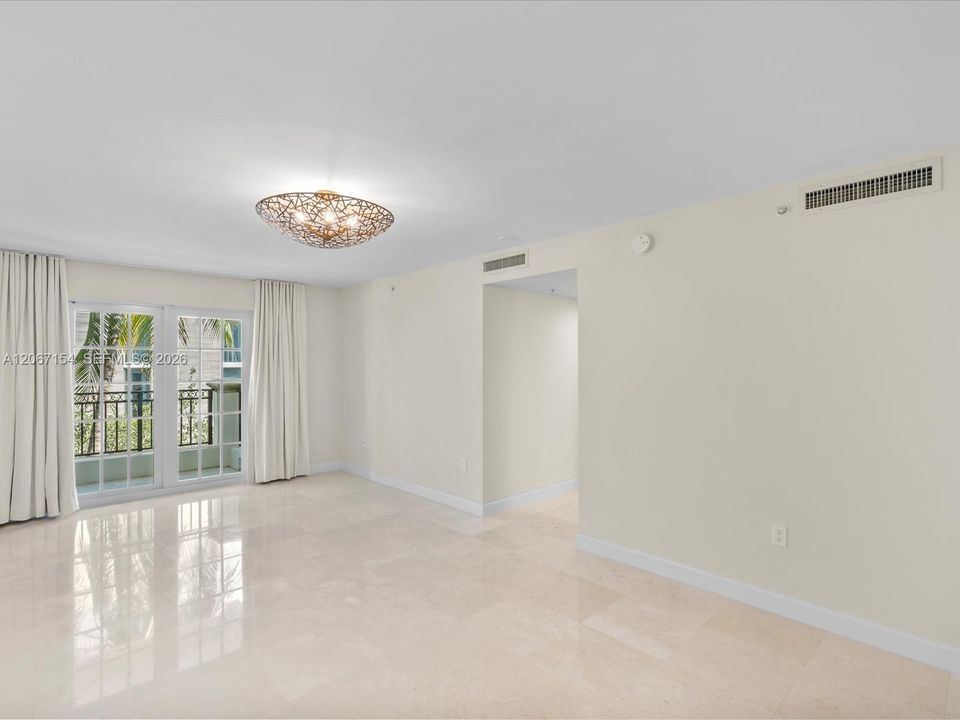 Active With Contract: $9,950 (3 beds, 2 baths, 2290 Square Feet)