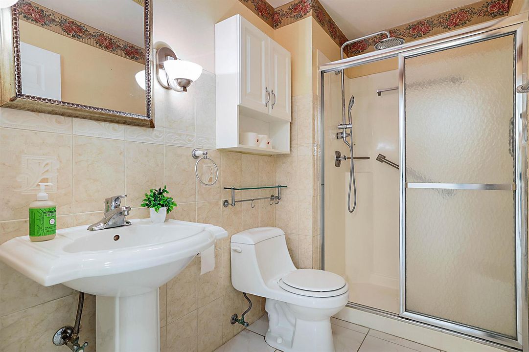 152 Lake Anne Drive -28