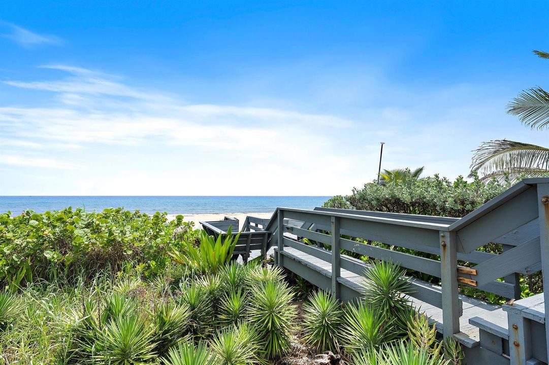 11545 Old Ocean Blvd Unit B-22