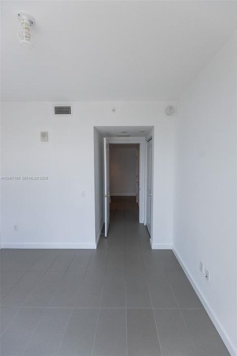 En Venta: $555,000 (2 camas, 2 baños, 1009 Pies cuadrados)