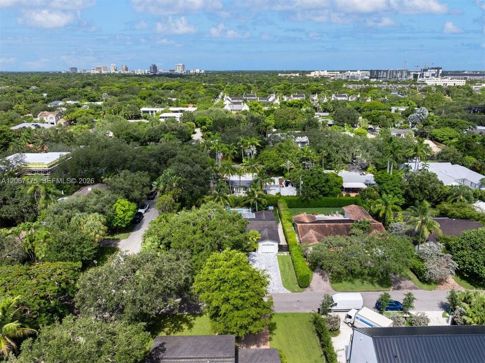 For Sale: $3,350,000 (4 beds, 4 baths, 2089 Square Feet)
