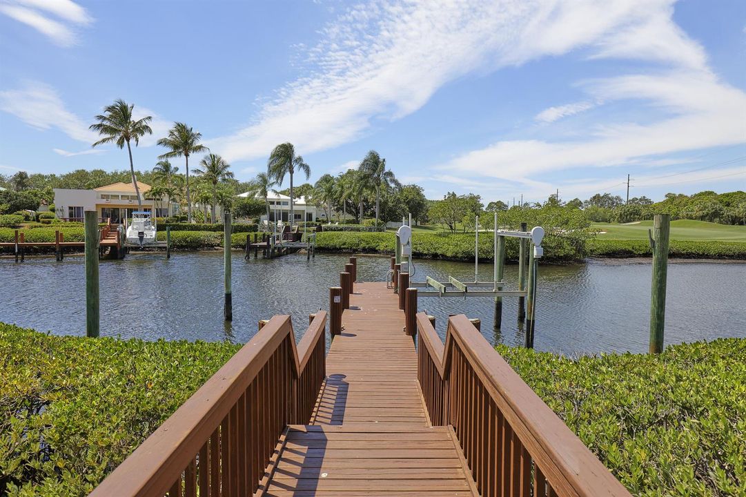 Dock