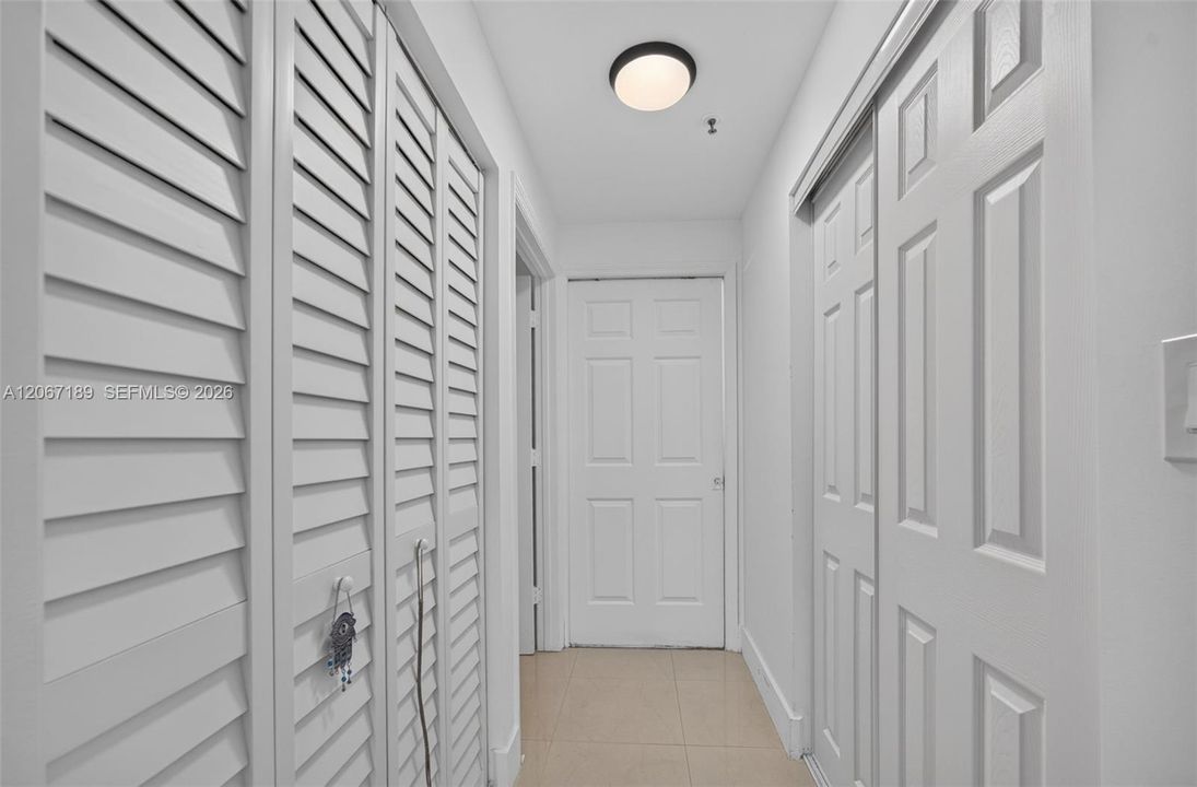 For Sale: $439,000 (3 beds, 2 baths, 1330 Square Feet)