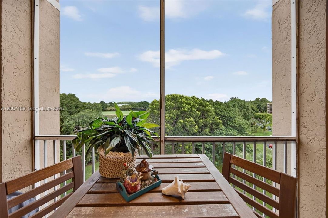 For Sale: $439,000 (3 beds, 2 baths, 1330 Square Feet)