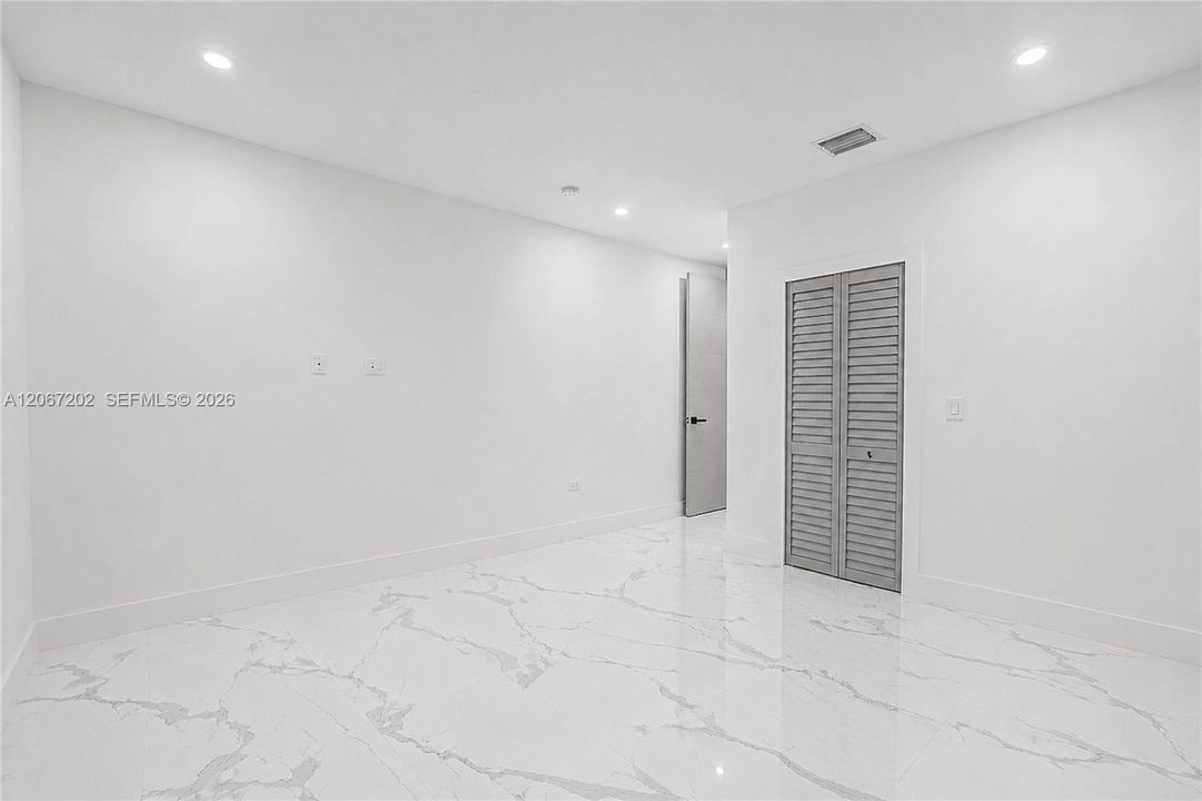 For Rent: $7,000 (4 beds, 4 baths, 2594 Square Feet)