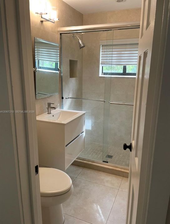 For Rent: $5,400 (3 beds, 2 baths, 1806 Square Feet)