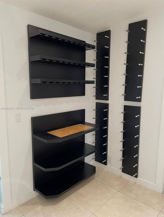 For Rent: $5,400 (3 beds, 2 baths, 1806 Square Feet)