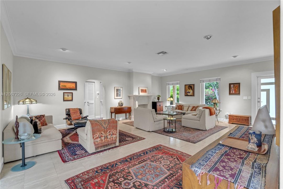 For Sale: $3,100,000 (4 beds, 3 baths, 3134 Square Feet)
